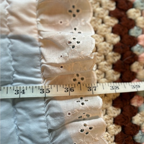 Vintage Rainbow Baby Blanket - Picture 6 of 7